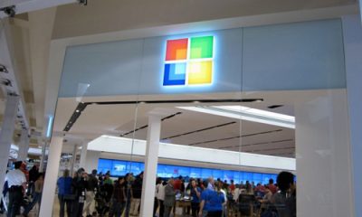 microsoft_store_grand_opening_mission_viejo_incipio_windows_zune1.jpg