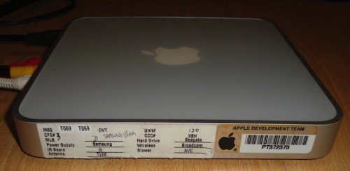 apple_tv_prototype_side-500x245.jpg