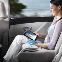 goflex-satellite-lifestyle-car.jpg