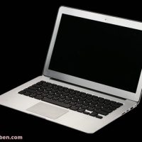 not-so-ultimate-ultrabook-macbook-air-kirf-features-mini-hdmi-p.jpg