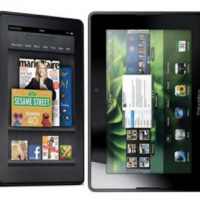 amazon_kindle_fire_vs_blackberry_playbook.jpg