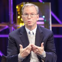 eric_schmidt_leweb_20111207_horizontal_1_610x422.jpg