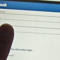 kindle-fire-facebook-login.jpg