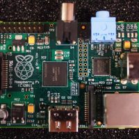 35-raspberry-pi-model-b-computer-shows-off-airplay-capabilities-video.jpg