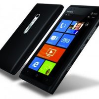 nokia_lumia_900_black-580x471.jpg