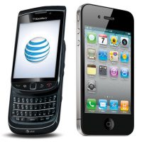 iphone-4-vs-blackberry-torc.jpg