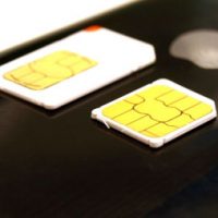 micro_sim_iphone_4.jpg