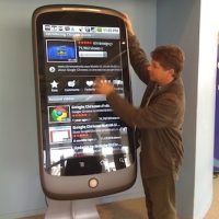 smartphone-geant.jpg