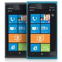 lumia-900-blue-black.jpg