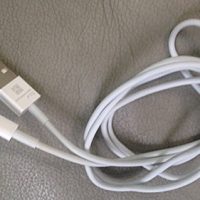 iphone-8-pin-cable.jpg