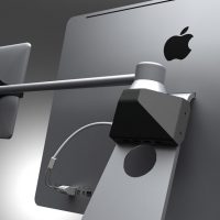 on-imac-from-behind.jpg