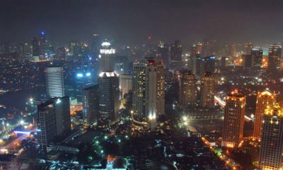 jakarta-at-night.jpg