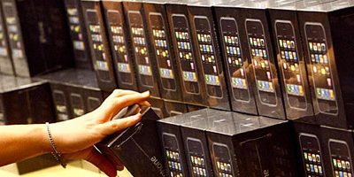 lots-of-iphone-2.jpg