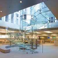 72134-apple-store1.jpg