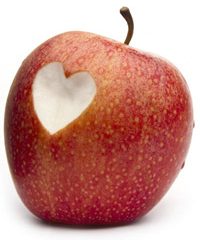 apple_20with_20heart.jpg