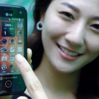 2.-android-in-china-more-tailored-services-image-courtesy-site-trail.jpg