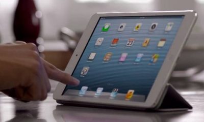 ipad-mini-promo-smart-cover-launching-safari.jpg