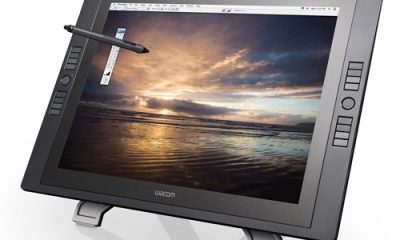 wacom_21ux_1.jpg