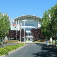 apple-headquarters-1-infinite-loop-building-1-located-in-cupertino.jpg