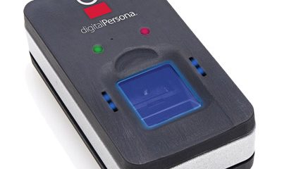 Un lecteur d'empreintes conçu par AuthenTec.