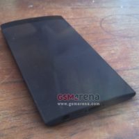 gsmarena_002.jpg