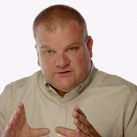 iphone-5-promo-bob-mansfield-001.jpg