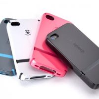 speck_candyshell_flip_iphone_4_case_1.jpg