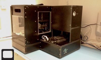 2013-06-05-iphone-repair-machine.jpg