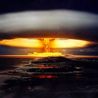 nuclear-bomb-explosion2.jpg