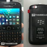 blackberry-9720-10-f5x.jpg