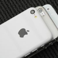 tech-iphone-5s-5c-leaked-pictures-10.jpg