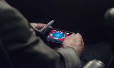 mccainpoker.jpg