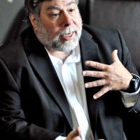 steve-wozniak-wired-19sep13_rex_1280_462x693.jpg