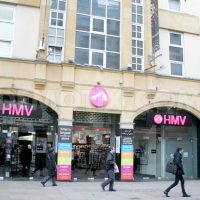 1358274988-britains-biggest-music-retailer-hmv-goes-into-administration_1728783.jpg