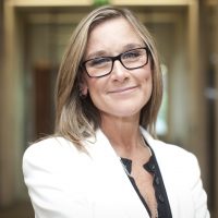 o-angela-ahrendts-highest-paid-facebook.jpg