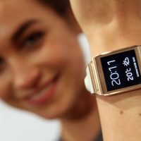 galaxy-gear-samsung-corp.jpg