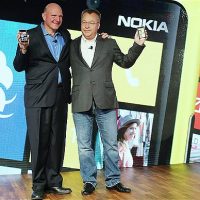 nokia-ballmer-elop_2330077b.jpg