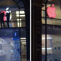 apple-store-world-aids-day-01.jpg