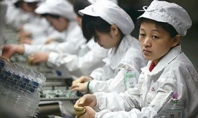 foxconn-workers-3.jpg