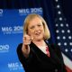 meg_whitman_responds_to_housekeeper-3f898ddee09bf1e4af10e4d5ebb56aeddaec981e-s6-c30.jpg