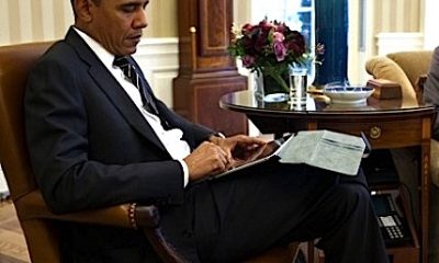 obama-ipad-briefing-2.jpg