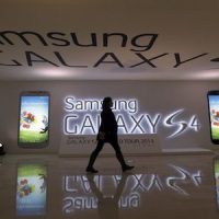 samsung_q4.jpg