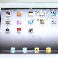 apple_ipad_500300.jpg