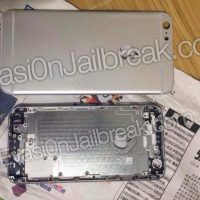 iphone-6-leaked-5.5-inch-housing.jpg