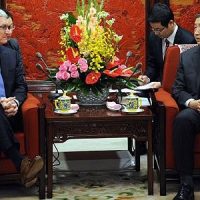 Tim Cook & Ma Kai