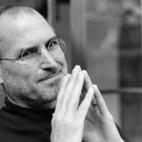 steve-jobs-noir-et-blanc.jpg