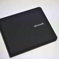 microsoftfoldablekeyboard1_1020-0.jpg