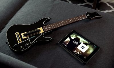 guitar-hero-apple-tv.jpg