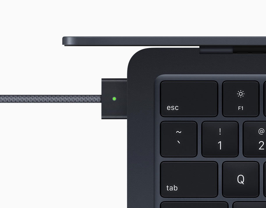 MacBook Air M2