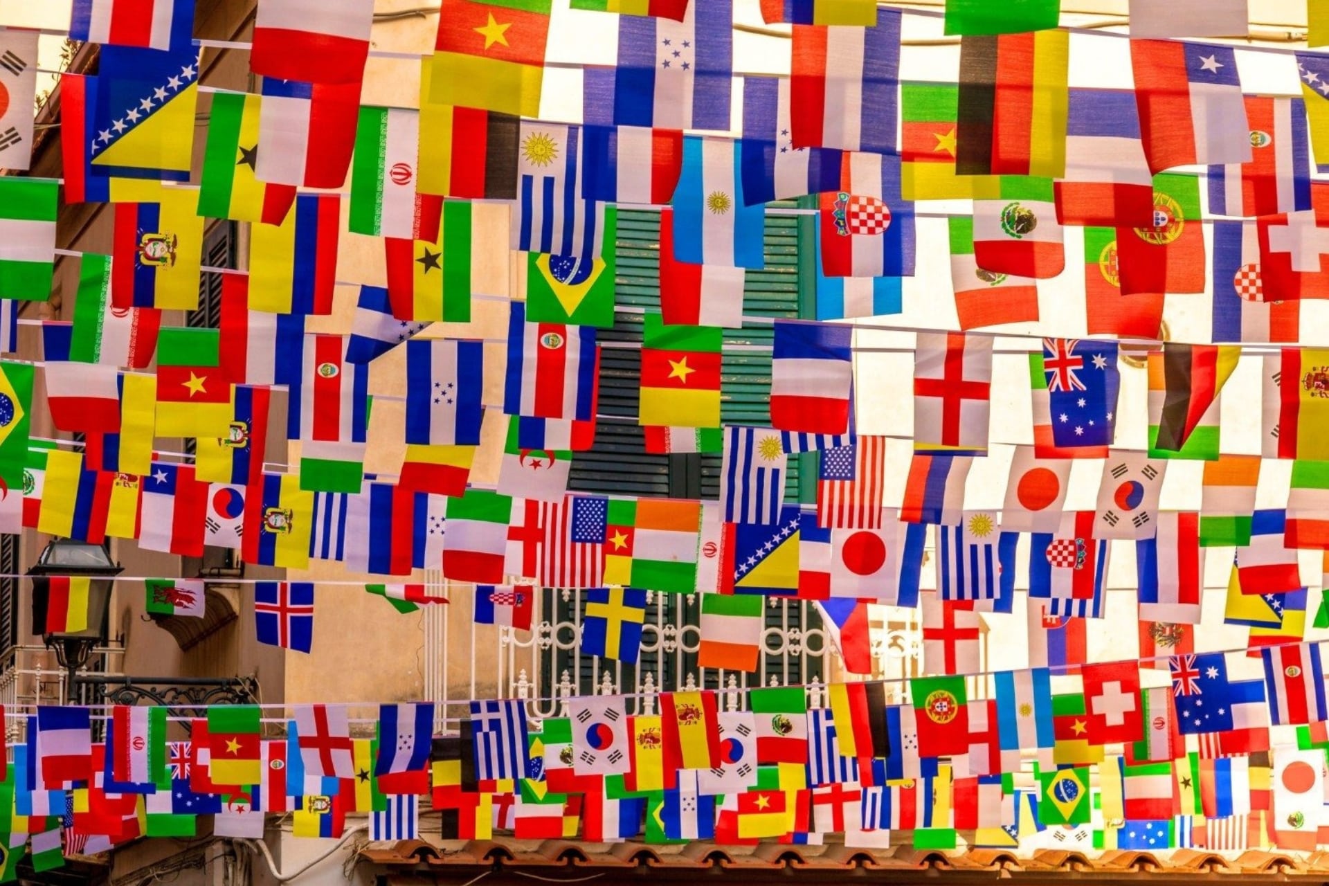 Drapeaux pays langue traduction min